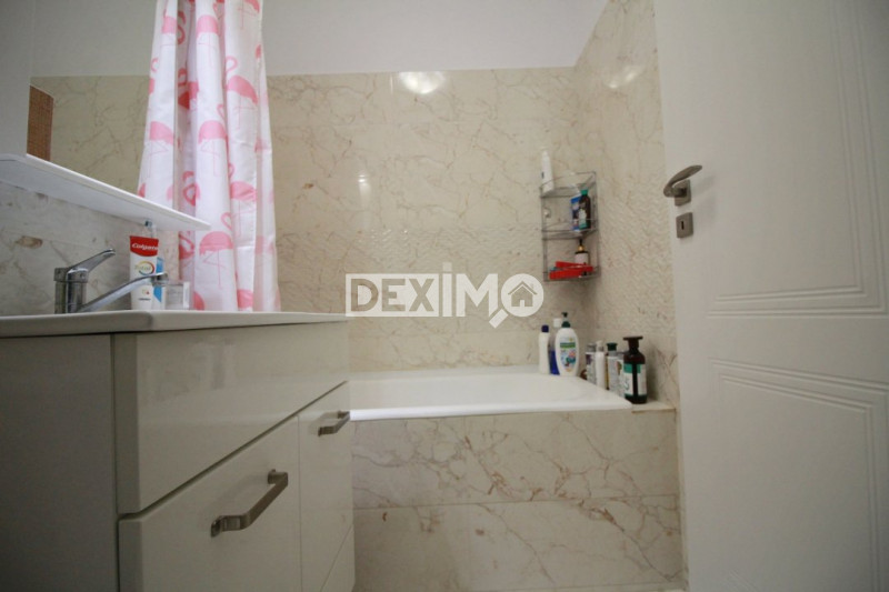 Apartament 3 Camere  - Mobilat - Loc Parcare Si Boxa - Confort Maxim !