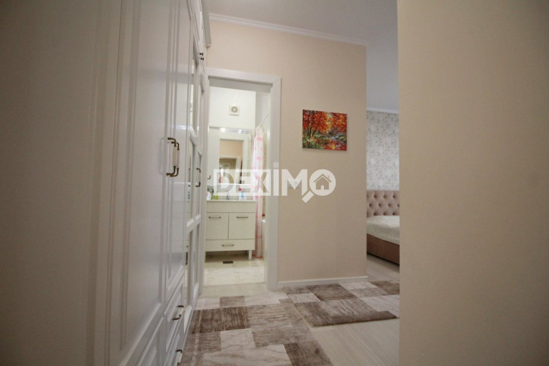 Apartament 3 Camere  - Mobilat - Loc Parcare Si Boxa - Confort Maxim !