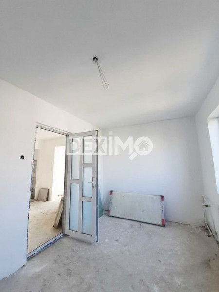 Apartament 3 Camere Semidecomandate - Zona Inel II - Balcon