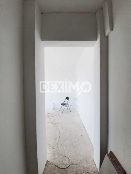 Apartament 3 Camere Semidecomandate - Zona Inel II - Balcon