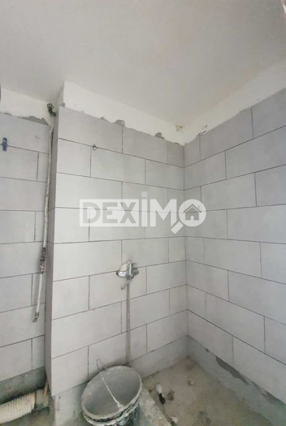 Apartament 3 Camere Semidecomandate - Zona Inel II - Balcon