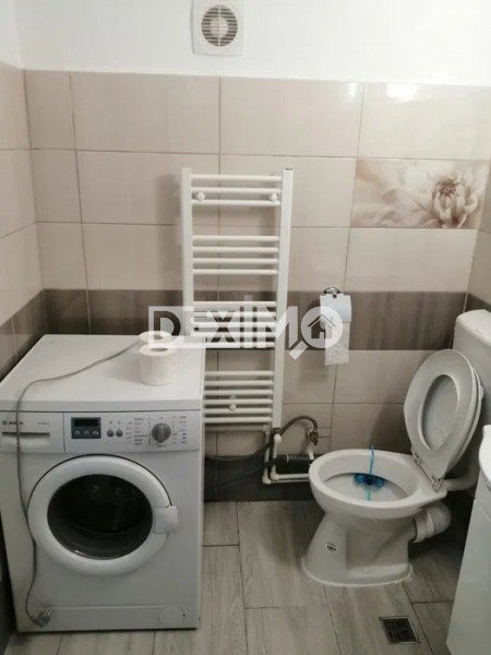 Garsoniera Decomandata - I.C. Bratianu - Mobilata - Centrala Pe Gaze