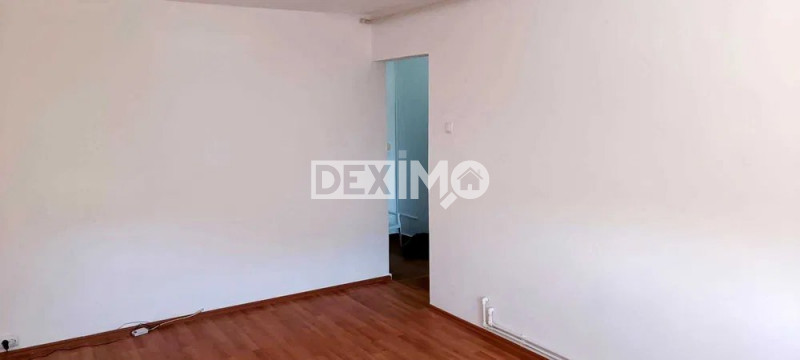 Apartament 2 Camere Decomandate - Casa De Cultura - Etaj 3 - Centrala Pe Gaze