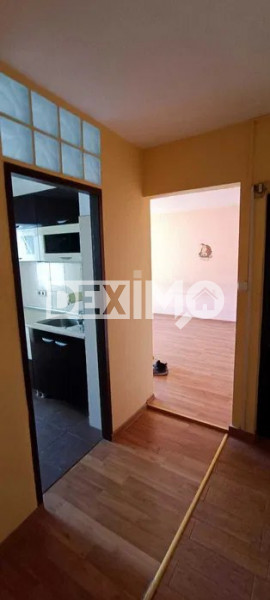 Apartament 2 Camere Decomandate - Casa De Cultura - Etaj 3 - Centrala Pe Gaze