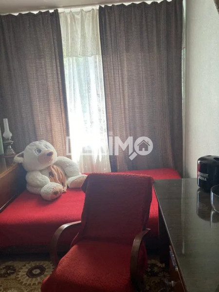 Apartament 4 Camere - Km 4-5 - Etaj 1 - Gaze In Bloc