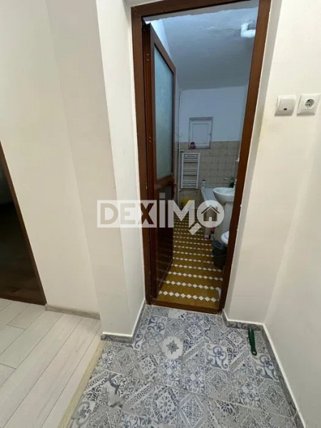 Garsoniera Decomandata - Poarta 6 - Parter - Mobilata Complet