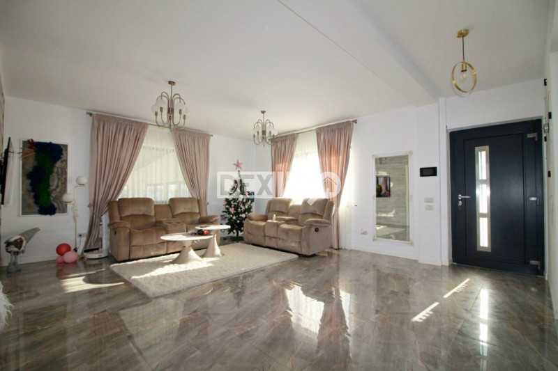 Casa P+1 - Lazu - Ultrafinisata - Mobilata - Comision 0%