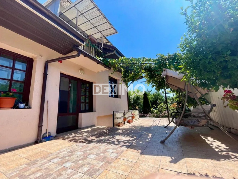 Casa S+P+1  - Lazu - Teren 808 Mp - Garaj - Terasa