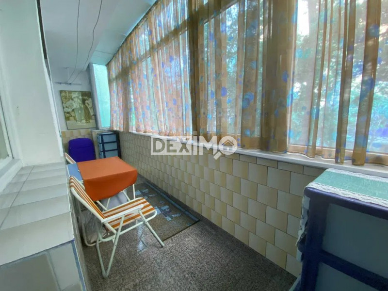 Apartament 4 Camere - Centru - Liceul Traian -  Etaj 1 