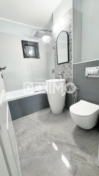 Apartament  Faleza Nord - LUX - Vedere La Mare - Comision 0%