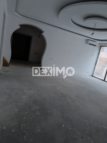 Vila P+1+M - Zona Primo - Compozitori - Semifinisata - Toate Utilitatile