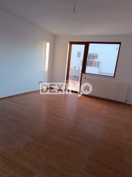 Vila P+1+M - Zona Primo - Compozitori - Semifinisata - Toate Utilitatile