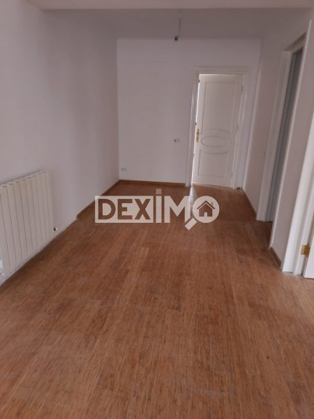 Vila P+1+M - Zona Primo - Compozitori - Semifinisata - Toate Utilitatile