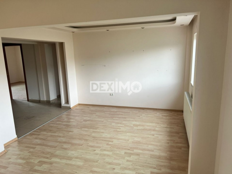 Apartament 4 Camere Transformat In 3 - Tomis 3 - Centrala Pe Gaze