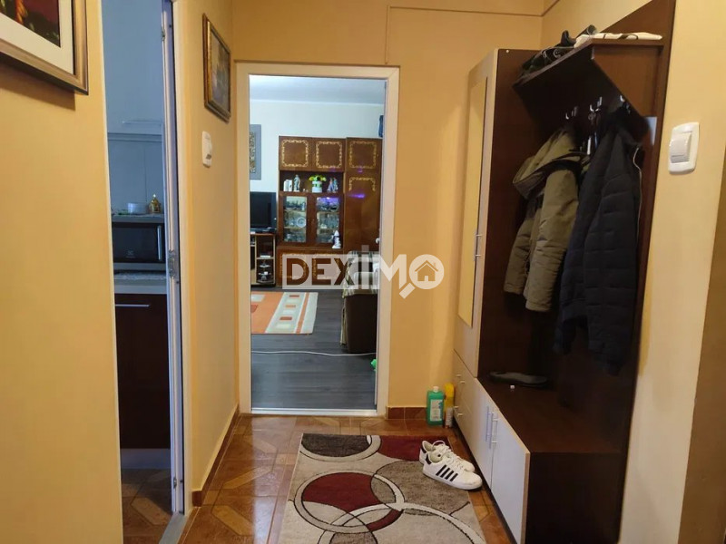 FAR-Apartament 2 Camere 70 Mp  - Etaj Intermediar - Centrala Pe Gaze