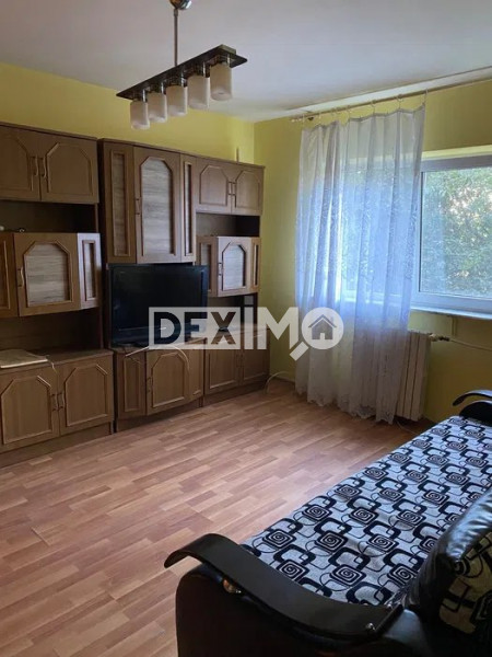 Apartament 2 Camere - Zona CET - Etaj 1 - Mobilat