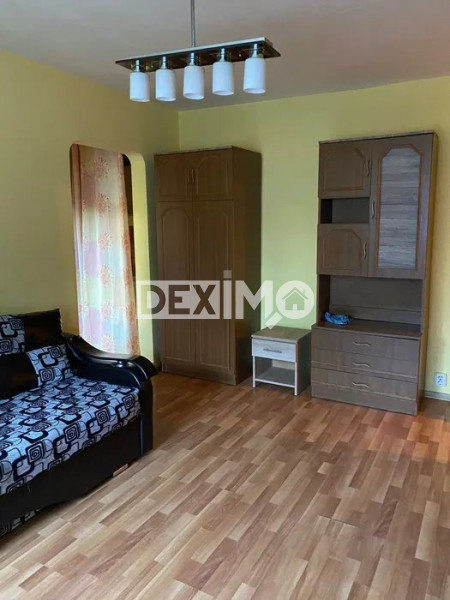 Apartament 2 Camere - Zona CET - Etaj 1 - Mobilat
