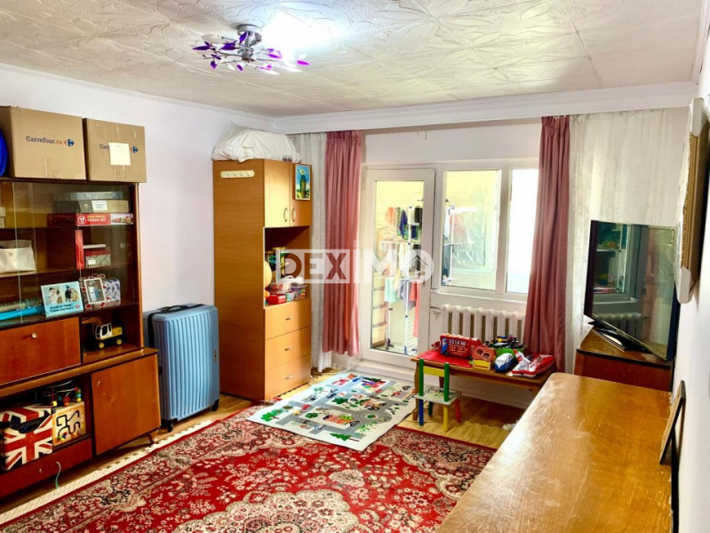 Apartament 3 Camere - Etaj 4 Cu Pod - Comision 0 %