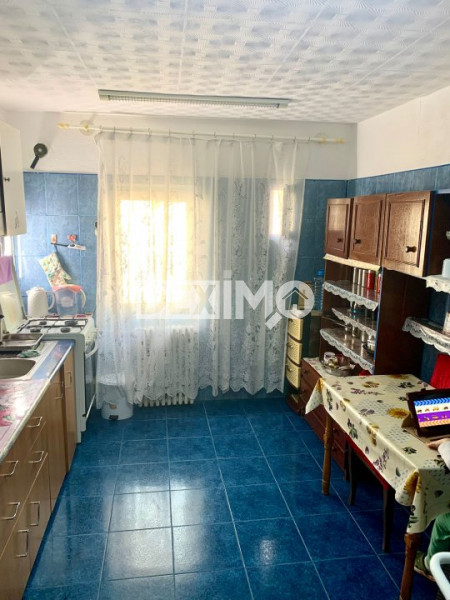 Apartament 3 Camere - Etaj 4 Cu Pod - Comision 0 %