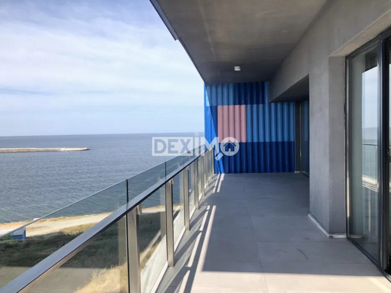 Proprietate Deosebita - Faleza Nord - Vedere La Mare - Loc Parcare