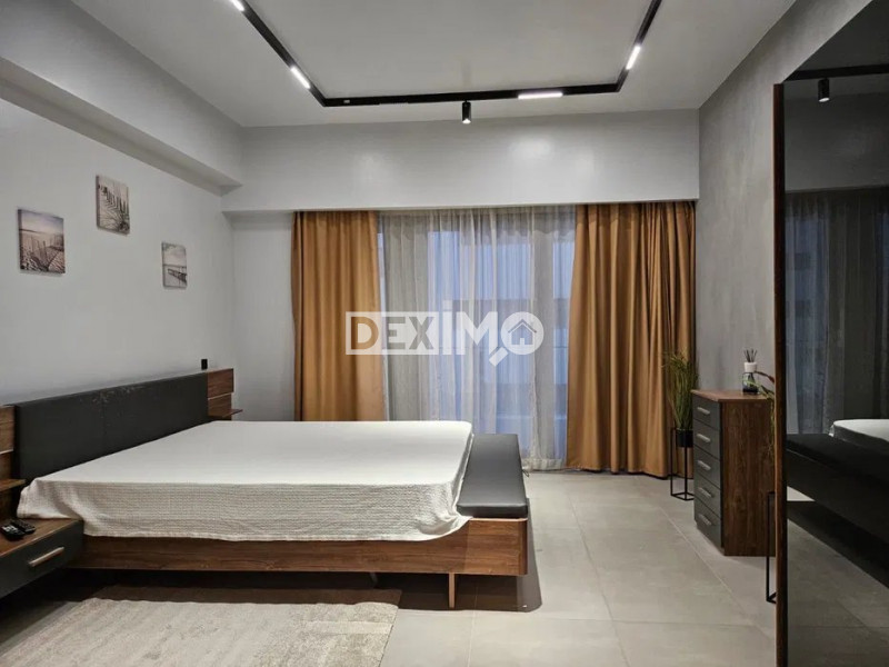 Proprietate Deosebita - Faleza Nord - Vedere La Mare - Loc Parcare