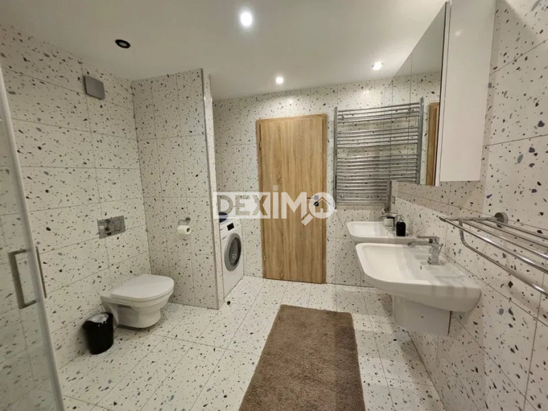 Proprietate Deosebita - Faleza Nord - Vedere La Mare - Loc Parcare