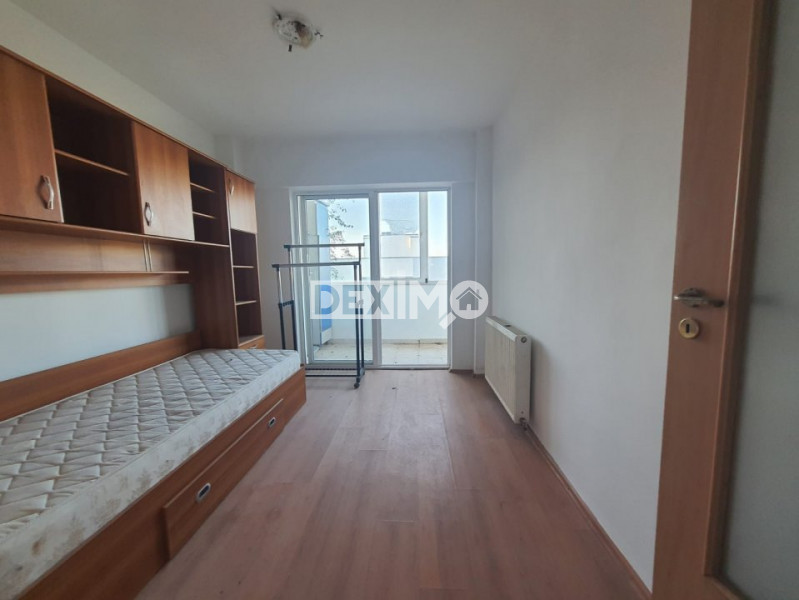 FALEZA NORD-APARTAMENT CU 4 CAMERE ZONA COMPLEX-GAZE