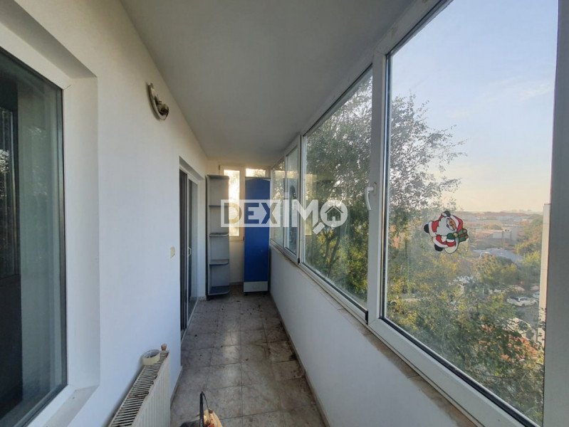 FALEZA NORD-APARTAMENT CU 4 CAMERE ZONA COMPLEX-GAZE