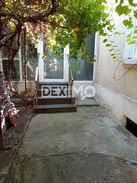 Casa Caramida - Teren 180 Mp - Beci - Gaze La Poarta