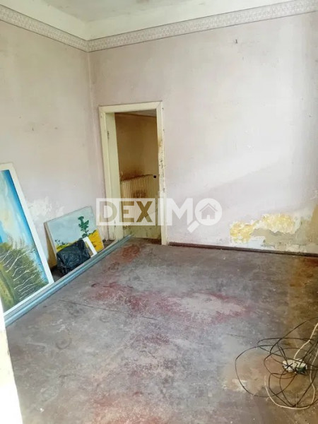 Casa Caramida - Teren 180 Mp - Beci - Gaze La Poarta