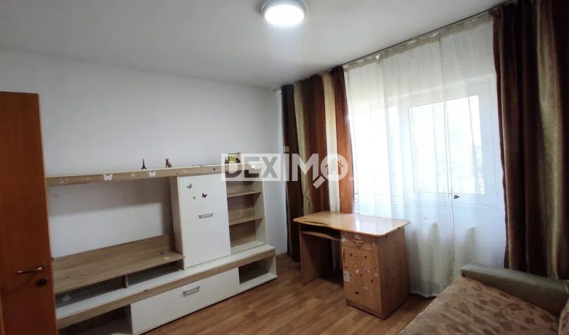 CET-ANDA APARTAMENT CU 3 CAMERE DECOMANDAT ETAJ 2 GAZE