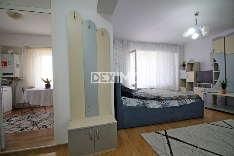 Oportunitate Investitie - Faleza Nord - La Doi Pasi De Plaja REYNA ! 