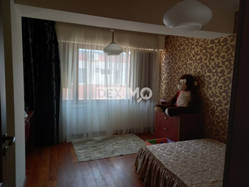 Penthouse 4 Camere 183 mp Euromaterna - Terasa 215 Mp - Piscina - Loc De Parcare