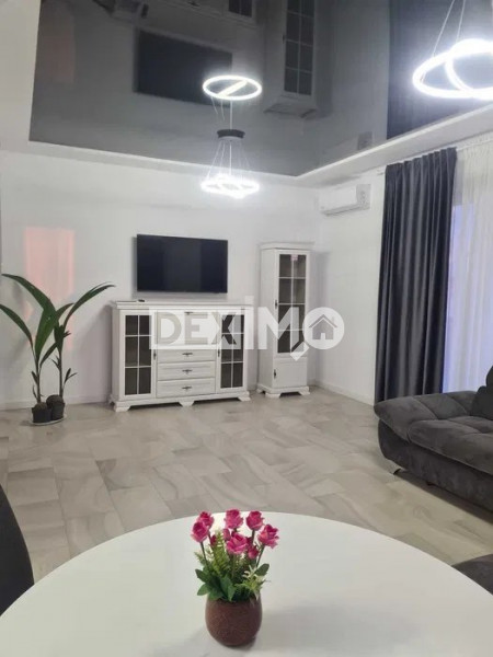 Apartament 2 Camere - Mamaia Nord - Complex Cu Piscina - Optional Loc Parcare