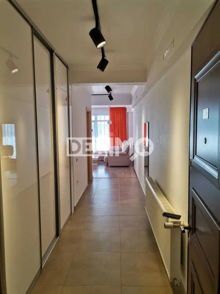 Apartament 3 Camere - Statiunea Mamaia - Vedere Frontala La Lac