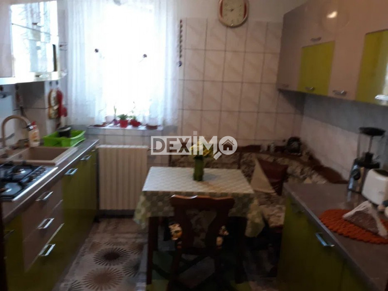 Apartament 2 Camere - Abator - Etaj 3 - Mobilat - Gaze Pe Scara