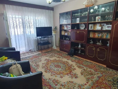 Apartament 3 Camere Decomandate - Zona Eden - Etaj 3 