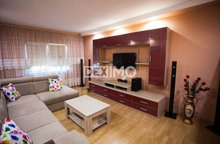 Apartament 3 Camere - Et 4 Cu Pod - Zona Poarta 6 - Gaze - Mobilat