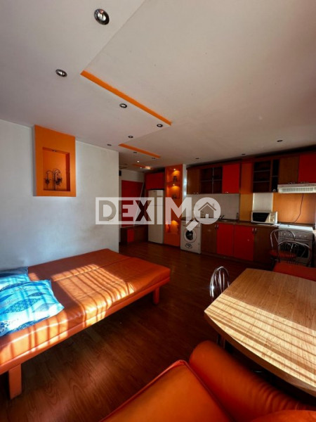 Garsoniera Open Space - Scoala 8 - Etaj 1 - Mobilata Complet