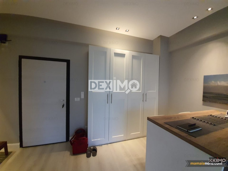 Apartament Lux - Mamaia Nord - Loc Parcare - 100 M De Plaja !