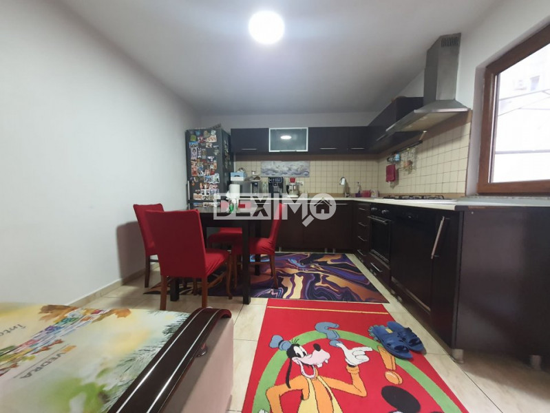 Casa 3 Camere - Caramida - Trocadero - Renovata - Mobilata - Centrala Pe Gaze