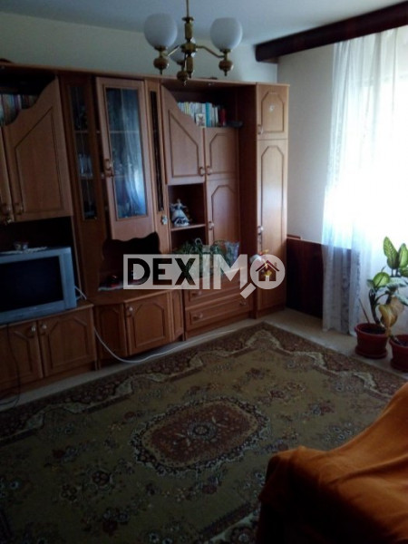 Tomis III - Soveja Apartament cu 3 camere decomandate - Izolat