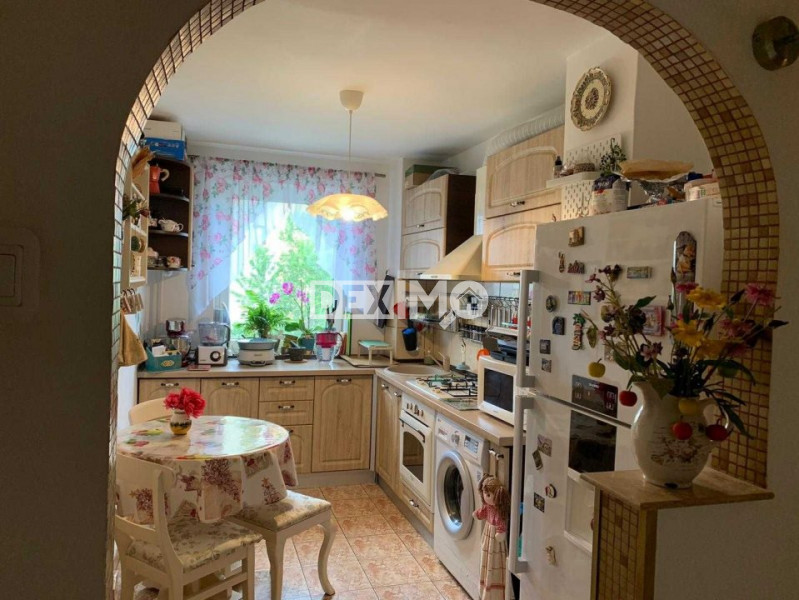 Apartament 4 Camere - Zona Brotacei - Mobilat/Utilat - Gaze In Curs