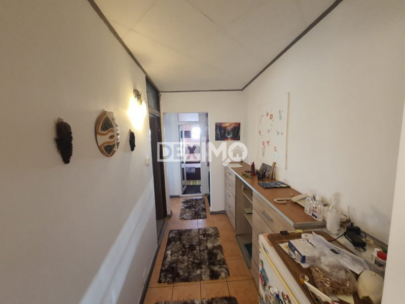 ANDA-Apartament 3 Camere Decomandate - Centrala Pe Gaze