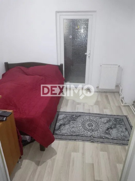 Casa 3 Camere - Zona Bratianu - Teren 200 Mp - Centrala Pe Gaze - Garaj