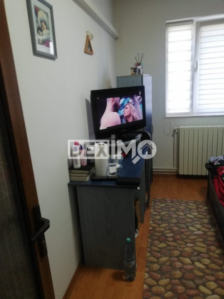 Apartament 3 Camere - Zona Inel II - Etaj 2 - Mobilat - Centrala Pe Gaze