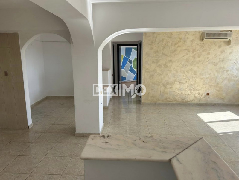 Apartament 3 Camere - Zona Far - Liber - Centrala Pe Gaze