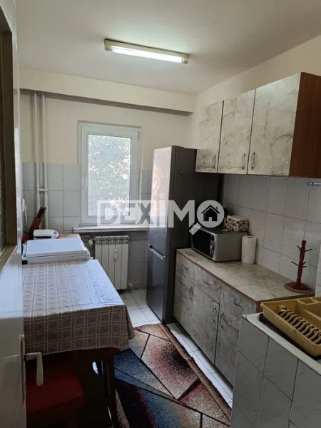 Apartament 2 Camere Calsic - Casa Cultura - Etaj 3 - Gaze Pe Scara