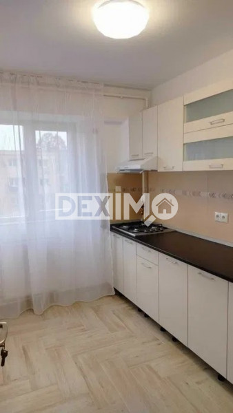 Apartament 2 Camere - Zona Tomis III - Etaj Intermediar - Renovat Integral