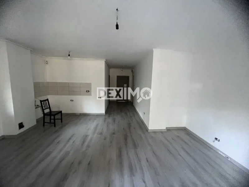 Apartament 2 Camere - Tomis Plus - Curte Proprie de 77 Mp - Ocazie !